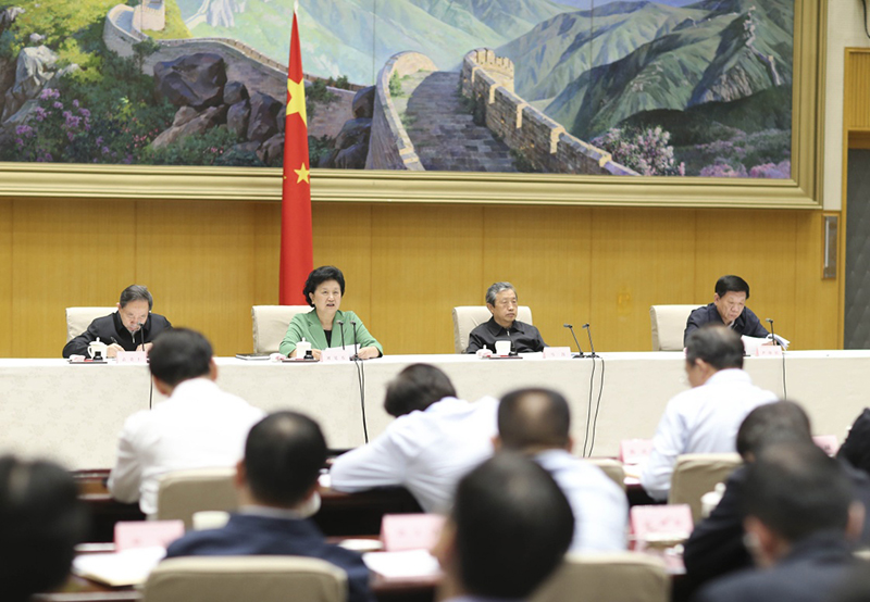 刘延东马凯出席全国普通高等学校毕业生就业创业工作电视电话会议并讲话