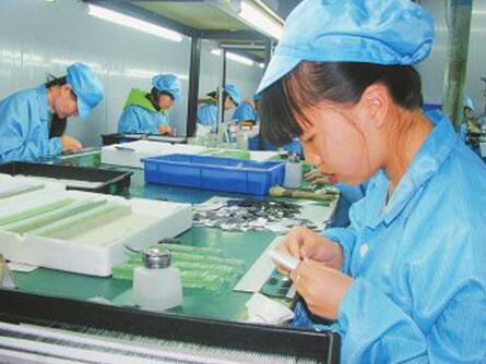 江苏宿城：工厂搬到家门口