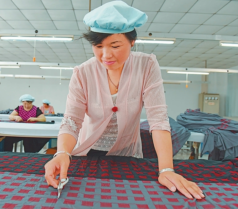 江苏省东海县帮助农民工就近就业
