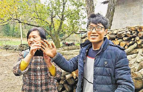 巫溪青年农民谢进轩返乡创业 半年收入10万
