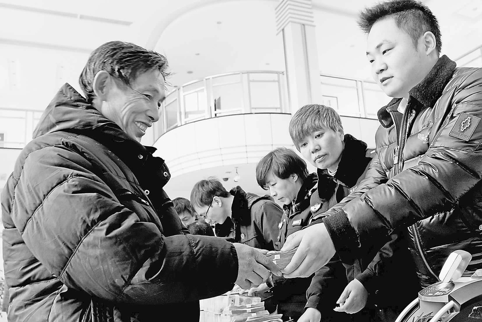江西乐平：为农民工讨薪