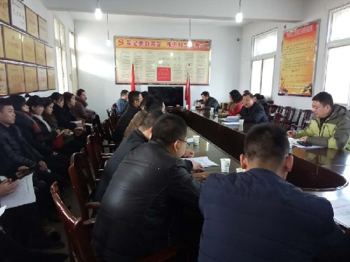 甘肃麦积：靠实责任 促进就业