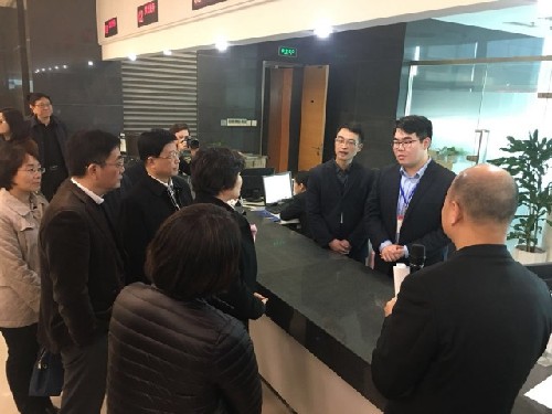 江苏省苏州市使出绝招 节后三天企业平均返岗率超九成