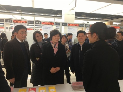 江苏省苏州市使出绝招 节后三天企业平均返岗率超九成