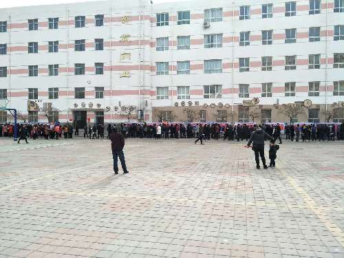 河北省丰宁县“精准就业”2018春季招聘会圆满落幕