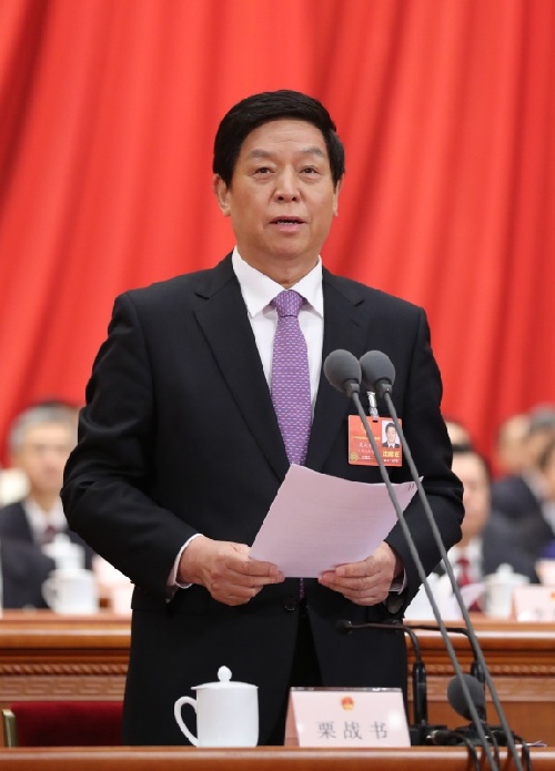 十三届全国人大一次会议在京开幕