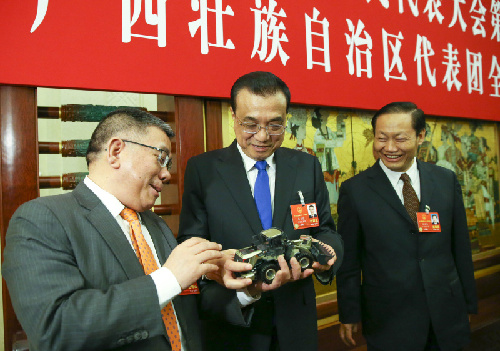 李克强参加广西代表团审议
