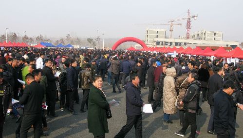 辽宁省2018年农村贫困劳动力就业帮扶系列活动在朝阳县成功启动