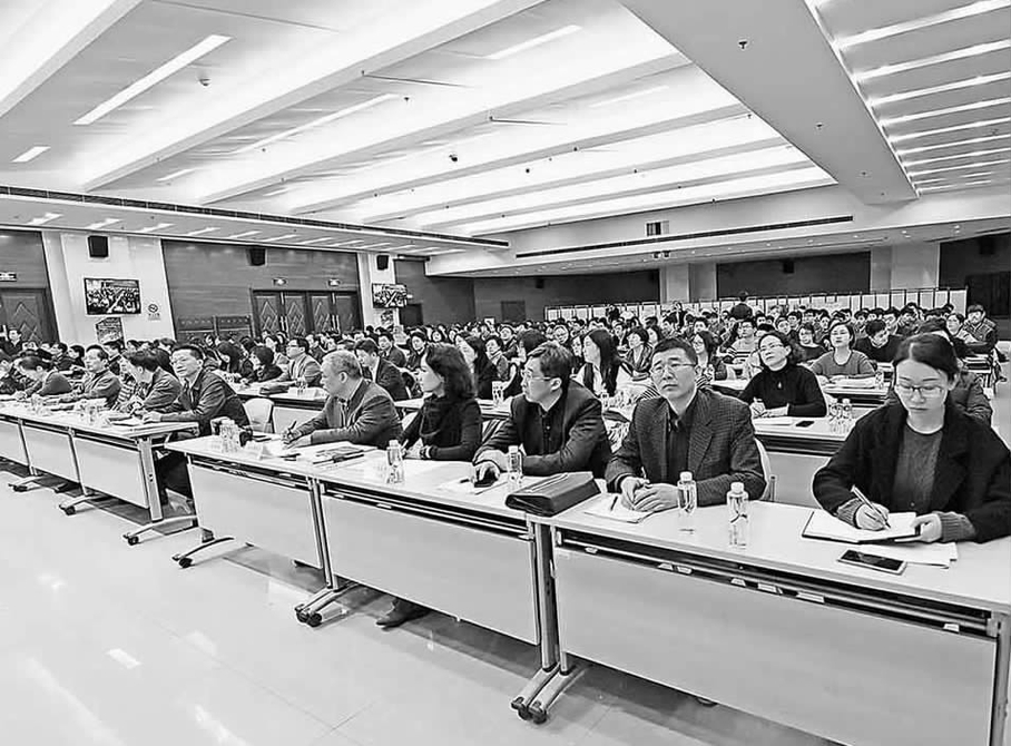 世界技能大赛先进事迹巡回报告会启动