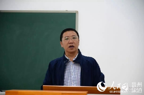 贵州遵义:双创政策进高校点燃创新创业梦 贵州遵义:双创政策进高校点燃创新创业梦