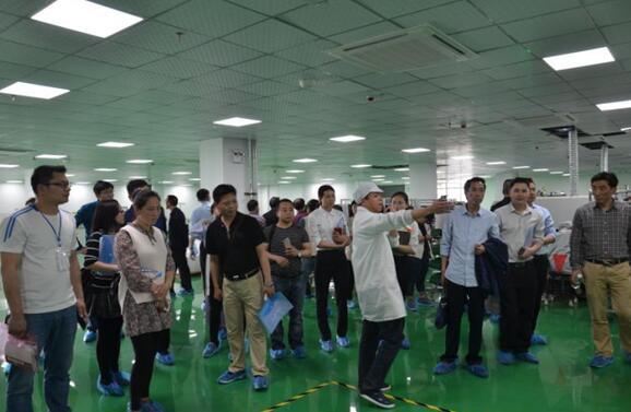江西省萍乡市召开全市2018年校企合作现场推进会