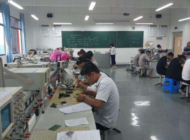 四川合江：开通贫困户就业脱贫“快速通道”