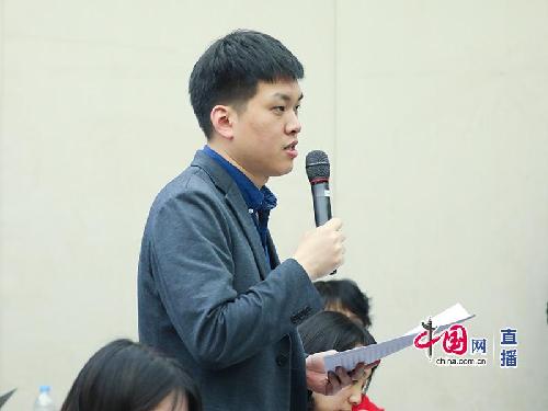 人社部举行2018年第一季度新闻发布会