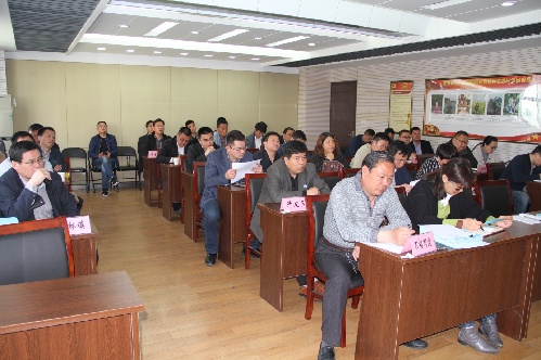 江苏省东海县召开就业扶贫专题会议