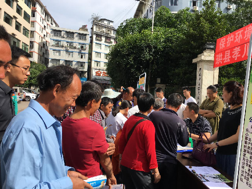 岗位下乡助就业 服务临港促发展——四川省珙县孝儿镇举办“宜宾临港智能终端产业园”专场招聘会