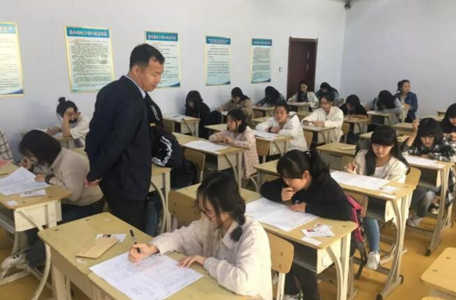吉林：珲春市人社局开展在校幼师专业学生保育员职业资格鉴定工作