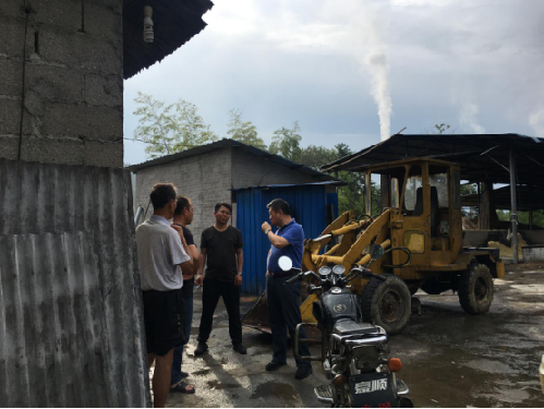 就业扶贫铺就“脱贫路” 扶贫车间架起“脱贫桥”——江西省铅山县就业局送政策进村入企