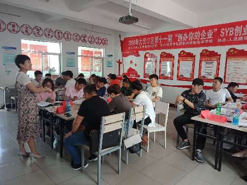 宁夏石嘴山：大武口区倾心打造高校毕业生“四位一体”就业链