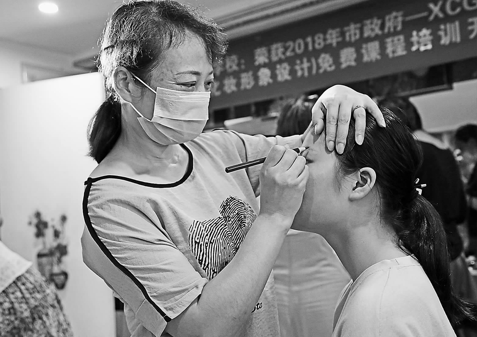 江苏无锡：技能培训助就业创业