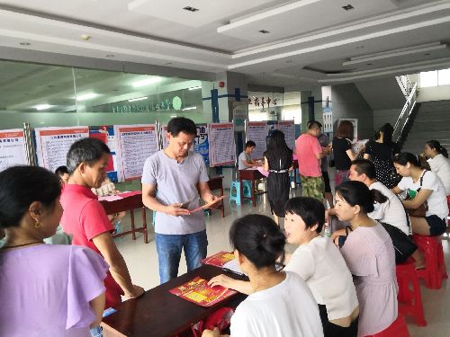江西省宜丰县就业网综合市场专场招聘会
