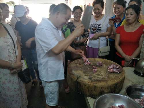精准发力激活创业内生动力 多渠道开发就业岗位促进再就业——江西省宜春市宜丰县增强失业人员就业创业“造血”功能纪实