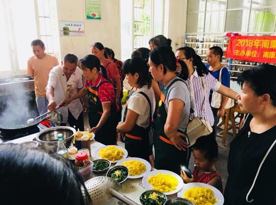 江西南康：让技能培训在乡镇开花结果