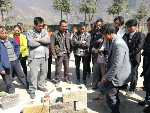 巧家县农村建档立卡贫困户混水墙砌筑技能培训