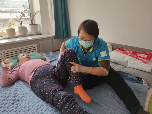 盘锦三替巾帼锦嫂到家家政服务员家政劳务品牌照片5