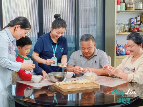 苏州家政“相约金管家”家政劳务品牌照片4