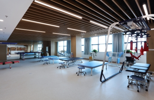 智慧居护理师+家政劳务品牌照片6