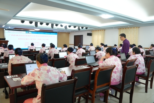 “桂卫智护”医疗护理员家政劳务品牌照片2