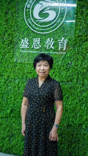 “龙城福嫂”母婴护理劳务品牌照片8