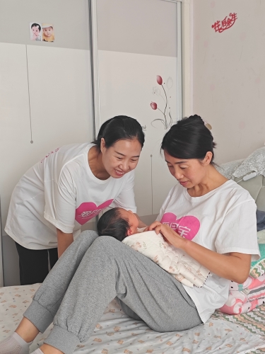 “崆峒月嫂”家政劳务品牌照片 1