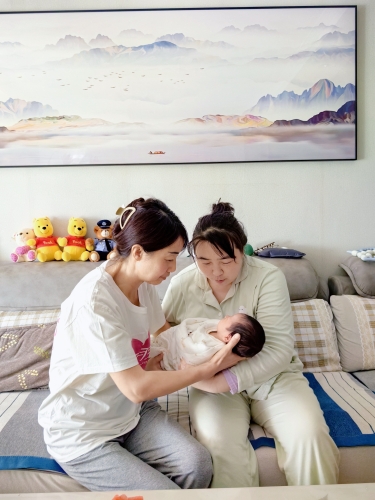 “崆峒月嫂”家政劳务品牌照片 3