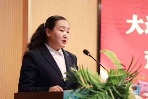 品牌负责人做宣传